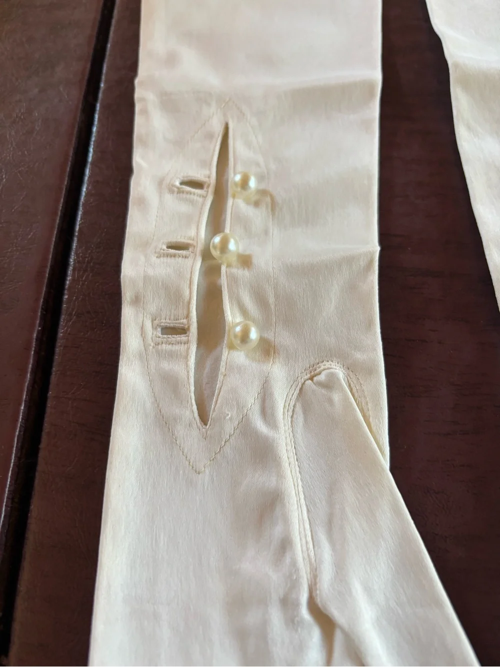 Vintage West Germany white stretch Satin opera gloves long evening bridal 1950